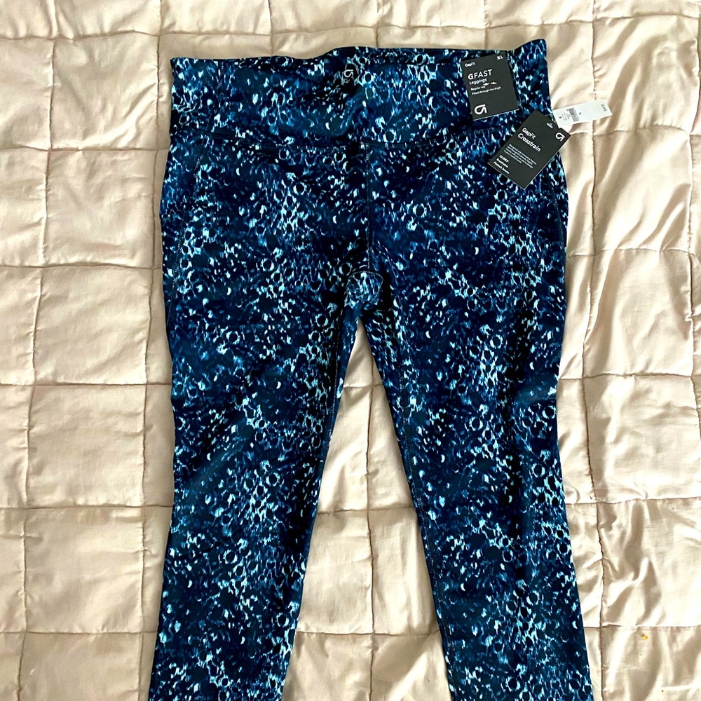 NWT GapFit GFast Leggings